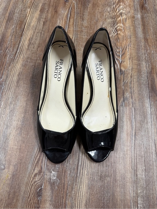 Franco Sarto Shoes - Vintage Franco Sarto black patent leather peep toe kitten heels